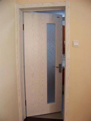 衛(wèi)生間推拉門